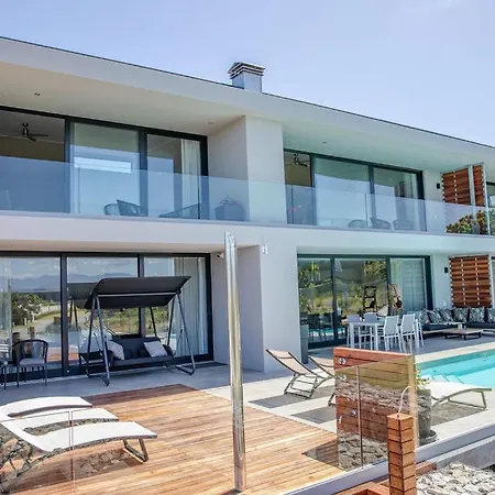 Hilltop Bayview Luxury Apartments Plettenberg Bay Exterior foto