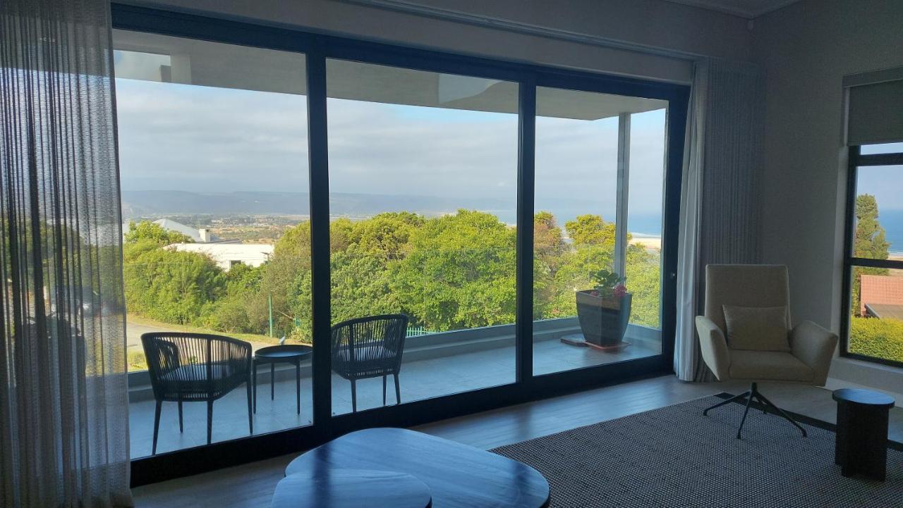 Hilltop Bayview Luxury * Plettenberg Bay