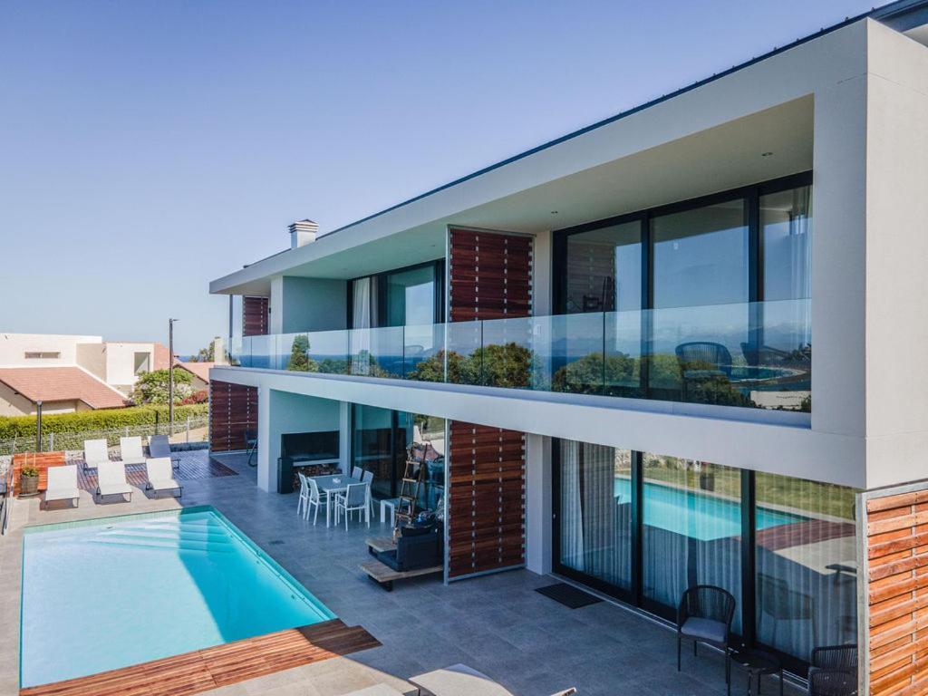 Apartment Hilltop Bayview Luxury