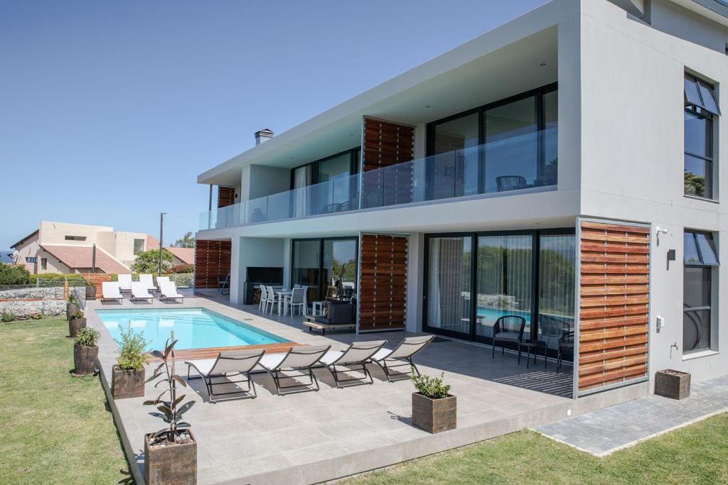Hilltop Bayview Luxury * Plettenberg Bay