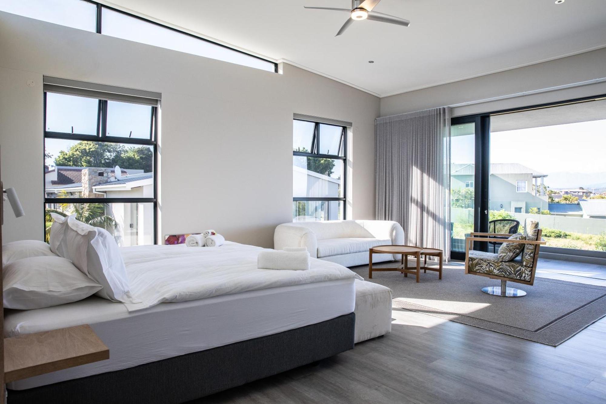 Hilltop Bayview Luxury * Plettenberg Bay