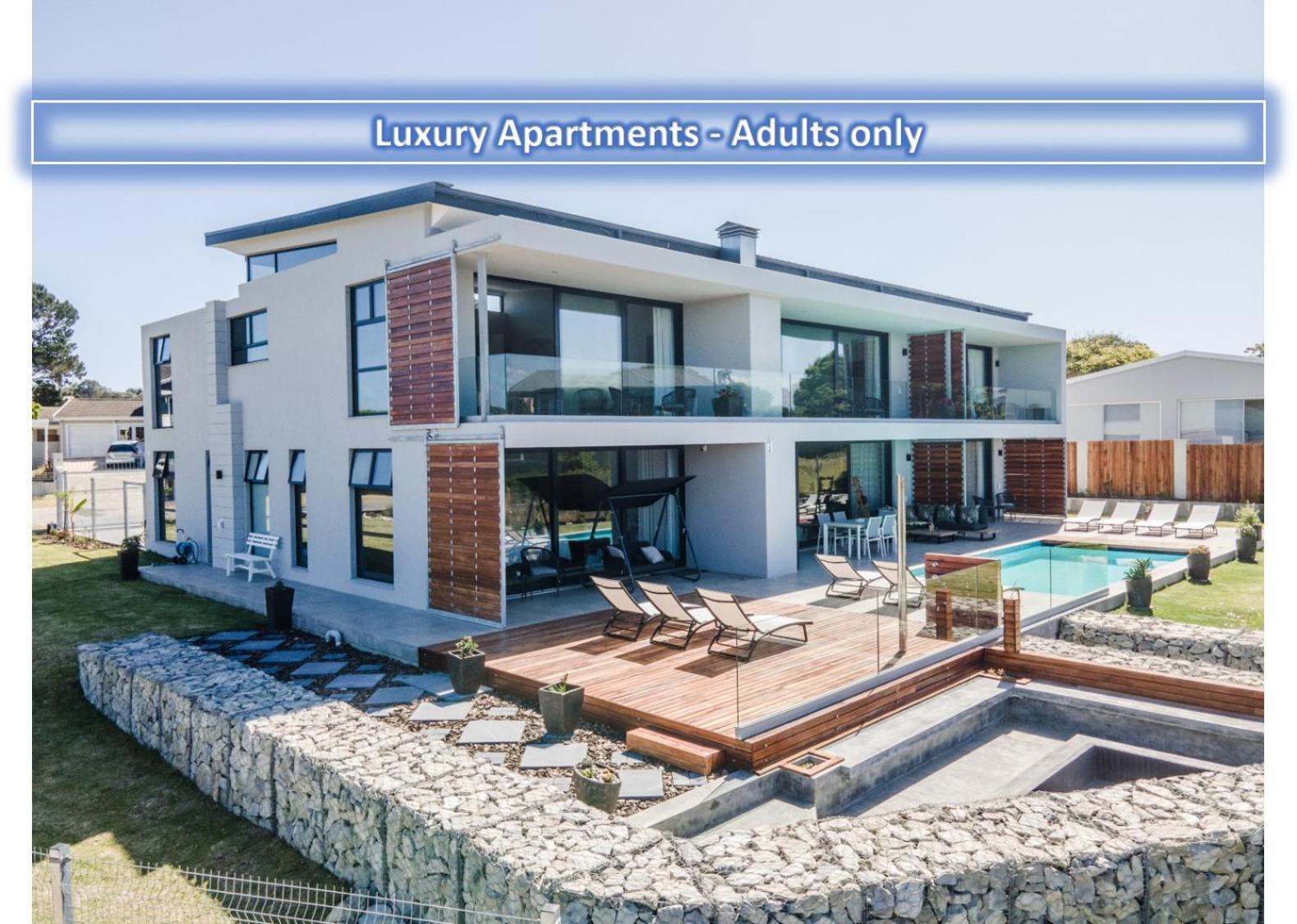 Apartment Hilltop Bayview Luxury Plettenberg Bay